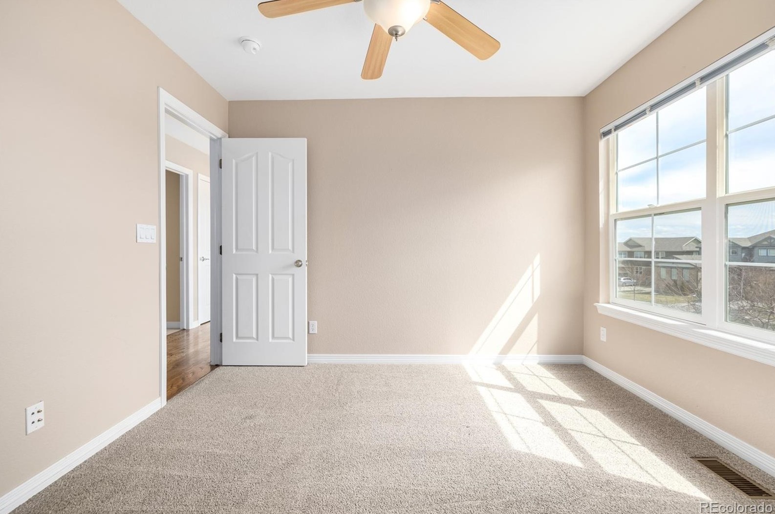 26095 Euclid Dr, Denver CO  80016-2457 exterior