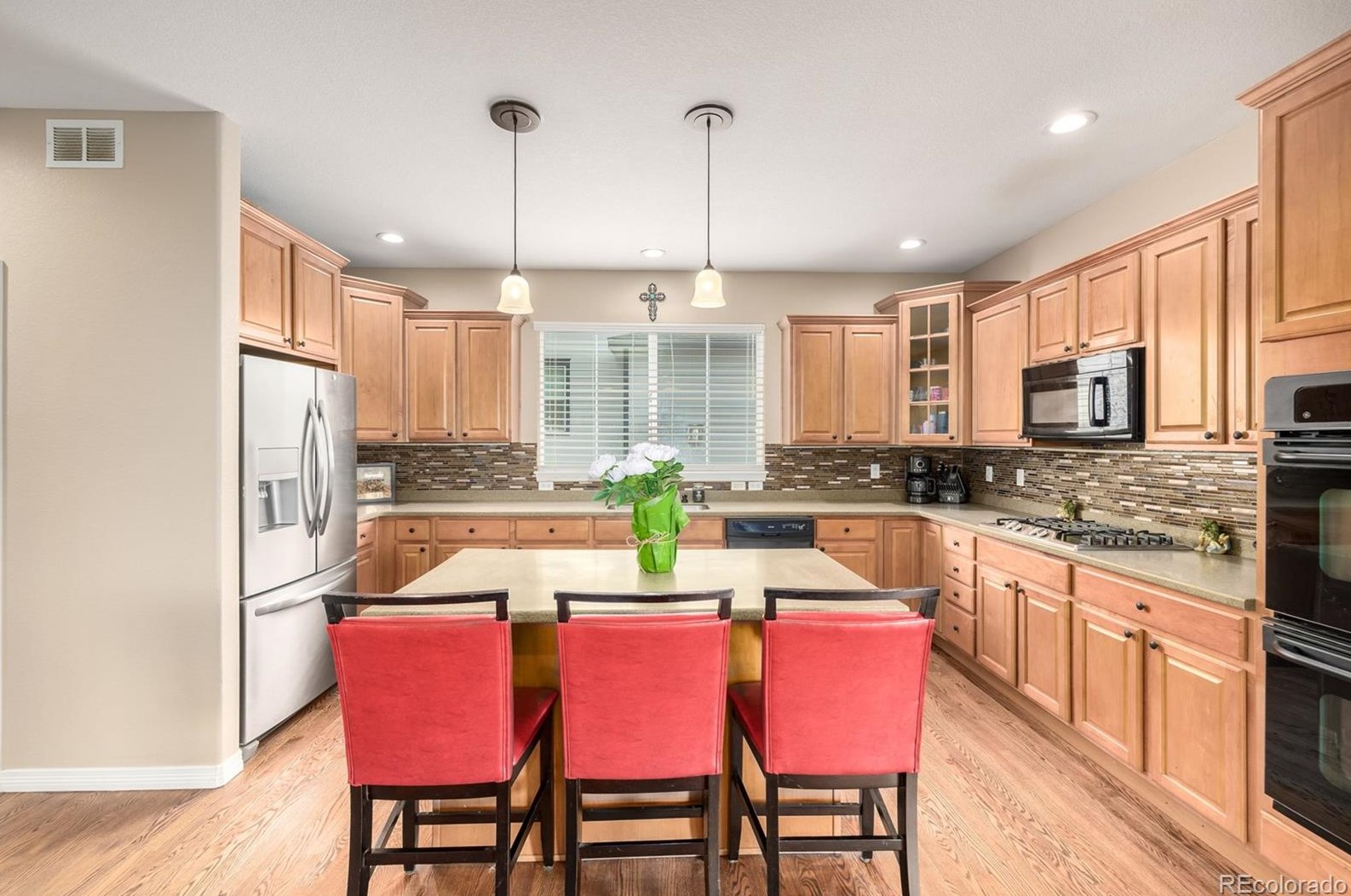 26095 Euclid Dr, Denver CO  80016-2457 exterior