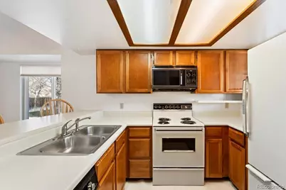 2051 S Balsam Street, Lakewood, CO 80227 - Photo 5