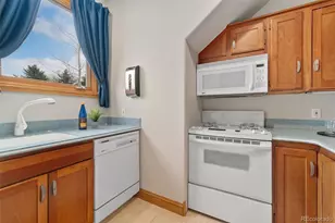 2627 E Willamette Ln, Greenwood Village, CO 80121 - Photo 43