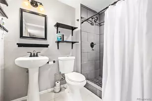 10076 Helena St, Commerce City, CO 80022 - Photo 17