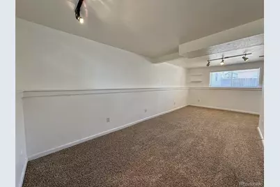 1865 S Ivory Court, Aurora, CO 80017 - Photo 19