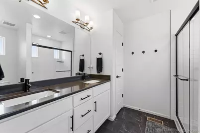 4130 N Quatar Court, Aurora, CO 80019 - Photo 15