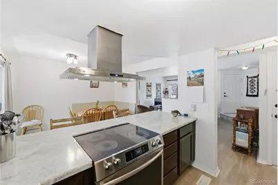 138 S Nome Street, Aurora, CO 80012 - Photo 5