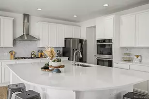 3845 Eaton Park St, Aurora, CO 80019 - Photo 11