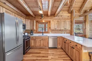 999 Bowstring, Jefferson, CO 80432 - Photo 3