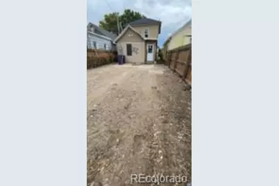 3233 Curtis Street, Denver, CO 80205 - Photo 5