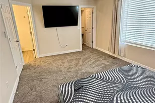 19562 E 19th Pl, Aurora, CO 80011 - Photo 9