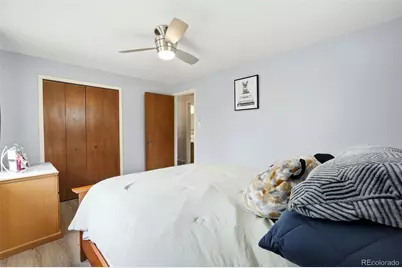 984 S Victor Way, Aurora, CO 80012 - Photo 15