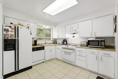 984 S Victor Way, Aurora, CO 80012 - Photo 13