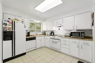 984 S Victor Way, Aurora, CO 80012 - Photo 13