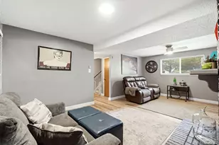 984 S Victor Way, Aurora, CO 80012 - Photo 19