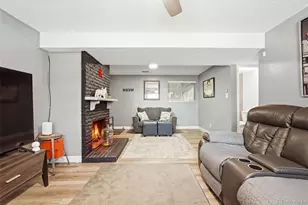984 S Victor Way, Aurora, CO 80012 - Photo 21