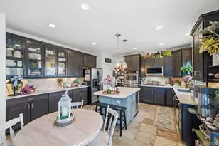 1460 Stonehill Ct, Castle Rock, CO 80104 - Photo 7