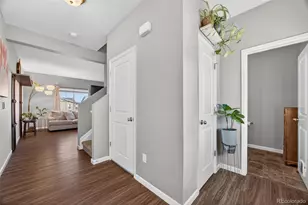 2042 Villageview Ln, Castle Rock, CO 80104 - Photo 5