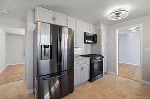 327 E Panama Dr, Centennial, CO 80121 - Photo 13