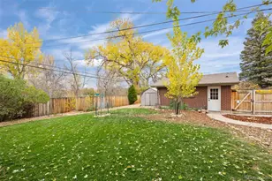 327 E Panama Dr, Centennial, CO 80121 - Photo 35