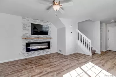 1563 S Danube Way #101, Aurora, CO 80017 - Photo 7