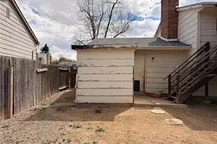 18035 E Iowa Dr, Aurora, CO 80017 - Photo 15