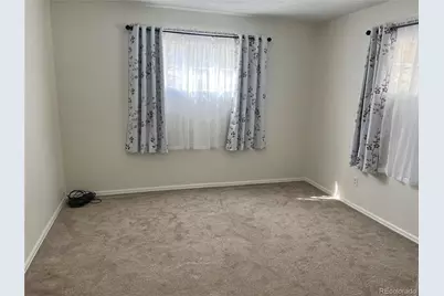 756 Vaughn Street, Aurora, CO 80011 - Photo 11