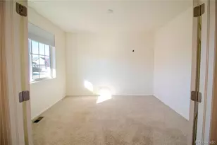 7220 Clarke Dr, Frederick, CO 80530 - Photo 5