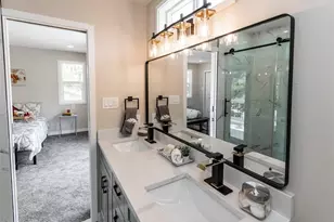 1021 Pioneer Ln, Colorado Springs, CO 80904 - Photo 25