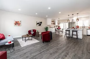 1021 Pioneer Ln, Colorado Springs, CO 80904 - Photo 5