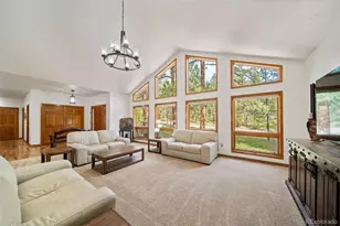 5846 S Pike Dr, Larkspur, CO 80118 - Photo 7