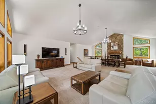 5846 S Pike Dr, Larkspur, CO 80118 - Photo 9