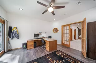 5846 S Pike Dr, Larkspur, CO 80118 - Photo 39