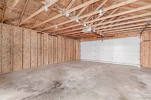 55494 E 28th Pl, Strasburg, CO 80136 - Photo 17