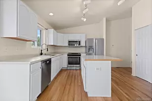 7422 Eagle Rock Dr, Littleton, CO 80125 - Photo 11