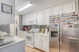 2225 Buchtel Blvd, Denver, CO 80210 - Photo 17