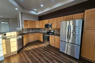 21 Woodland Cir, Highlands Ranch, CO 80126 - Photo 5