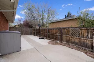 1043 W 100th Pl, Northglenn, CO 80260 - Photo 9