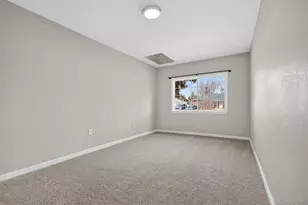 901 Racine St, Aurora, CO 80011 - Photo 23
