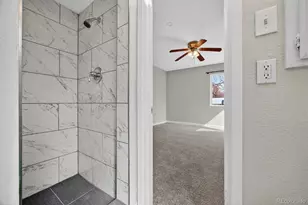 901 Racine St, Aurora, CO 80011 - Photo 15