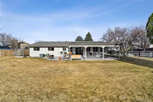 10290 W Saratoga Pl, Littleton, CO 80127 - Photo 27