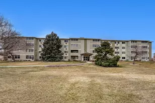 595 S Alton Way, Denver, CO 80247 - Photo 3