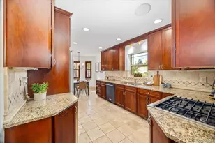 1090 Bonnie Brae Blvd, Denver, CO 80209 - Photo 7