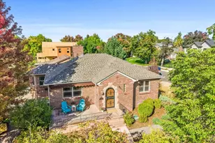 1090 Bonnie Brae Blvd, Denver, CO 80209 - Photo 1