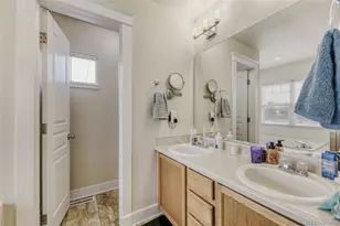 19268 E Caspian Pl, Aurora, CO 80013 - Photo 15