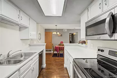 942 S Walden Street #106, Aurora, CO 80017 - Photo 9