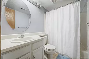 942 S Walden St, Aurora, CO 80017 - Photo 11