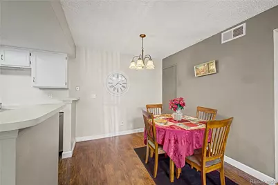 942 S Walden Street #106, Aurora, CO 80017 - Photo 5