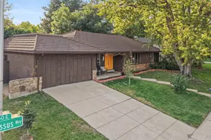 3691 S Narcissus Way, Denver, CO 80237 - Photo 37