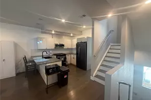 1284 Stuart St, Denver, CO 80204 - Photo 5