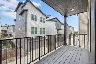 10904 E Hinsdale Circle, Centennial, CO 80112 - Photo 5