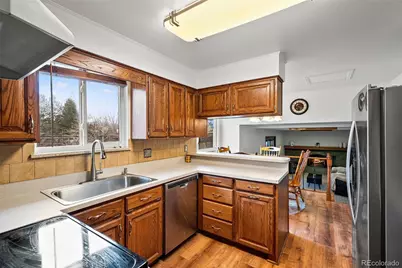 12398 W 70th Avenue, Arvada, CO 80004 - Photo 9