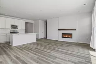 5445 Shady Oaks Dr, Fort Collins, CO 80528 - Photo 3